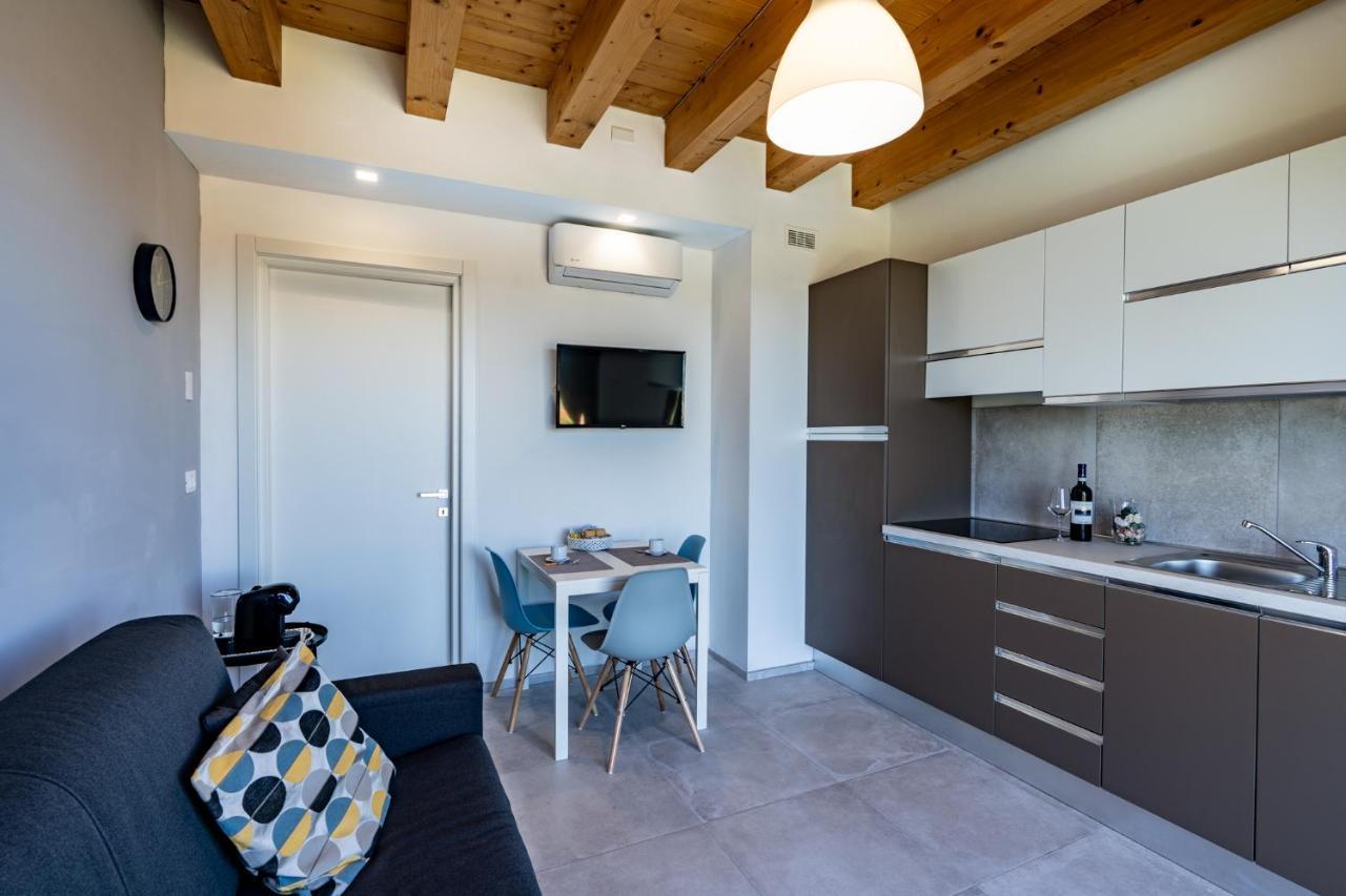 Casa Tina Holiday Home Diano dʼAlba Εξωτερικό φωτογραφία